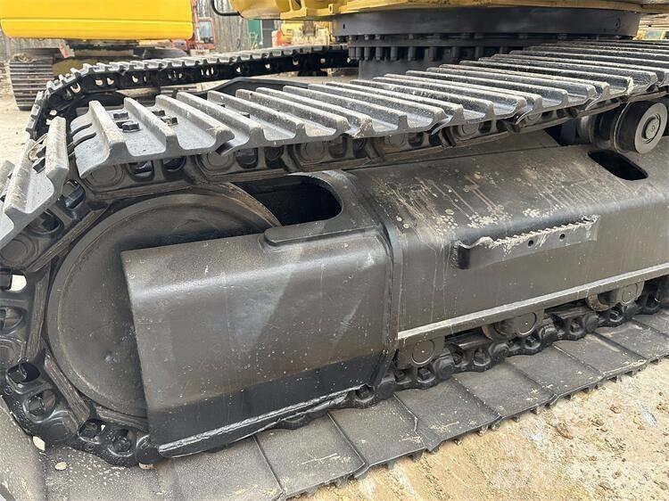 CAT 325D2 Bagri goseničarji