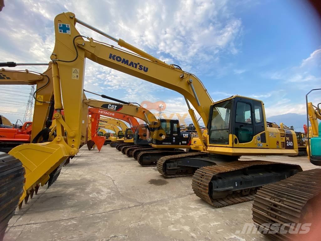 Komatsu PC 240 Bagri goseničarji