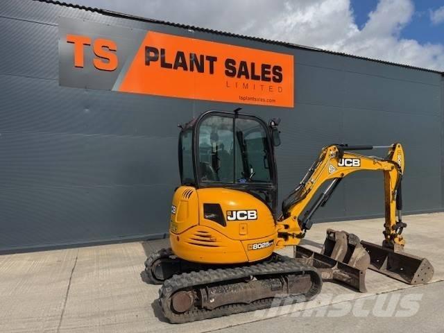 JCB 8025 ZTS Mini bagri <7t