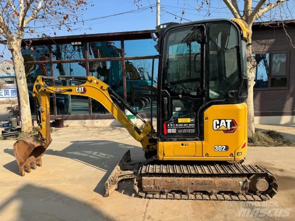 CAT 302 Bagri goseničarji