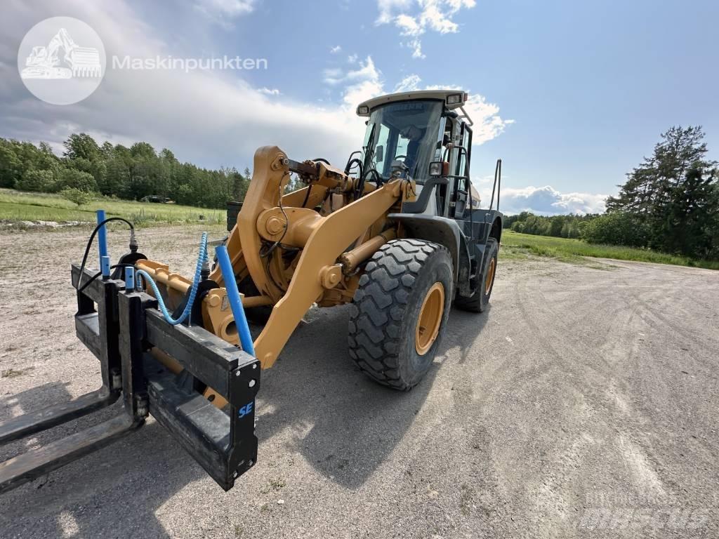 Liebherr L 544 Kolesni nakladalci