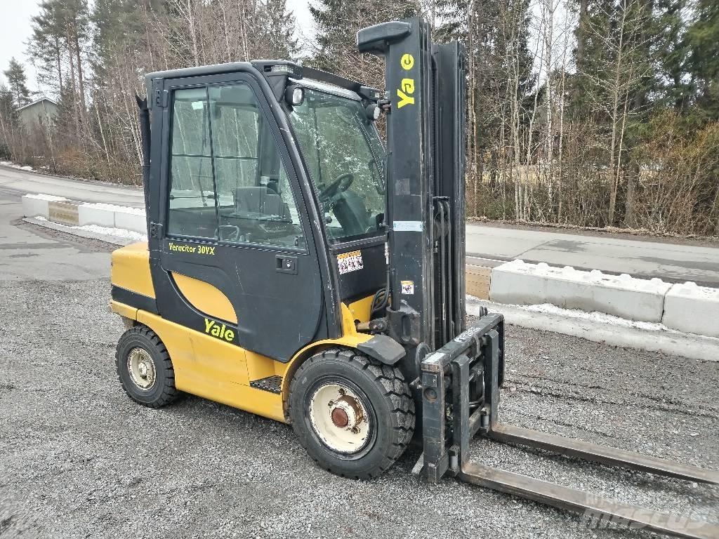 Yale GDP30VX E2345 Dizelski viličarji