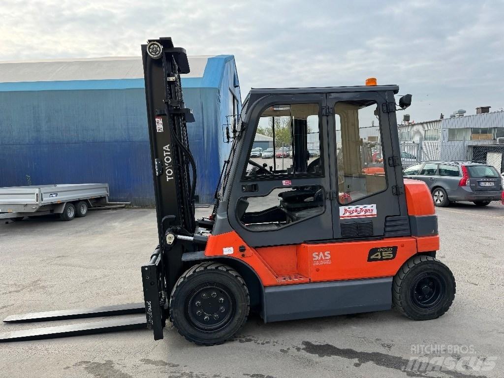 Toyota 7FBMF45 Električni viličarji