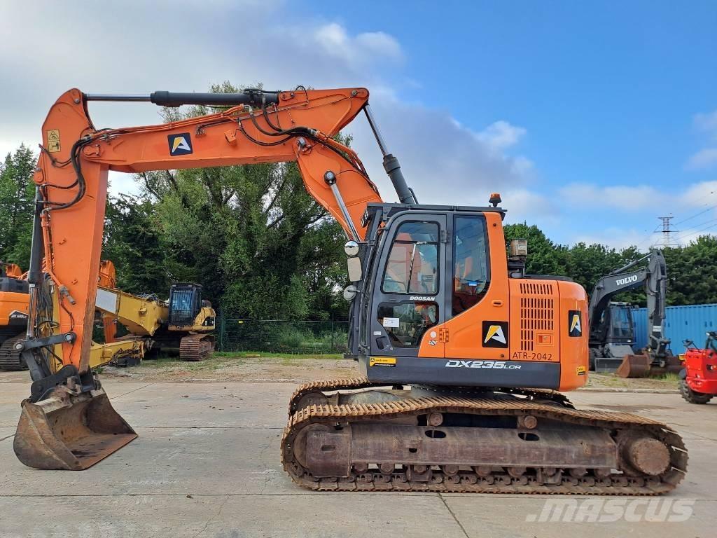 Doosan DX 235 LCR-5 Bagri goseničarji