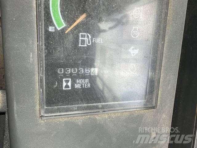 Takeuchi TB 23 R Mini bagri <7t