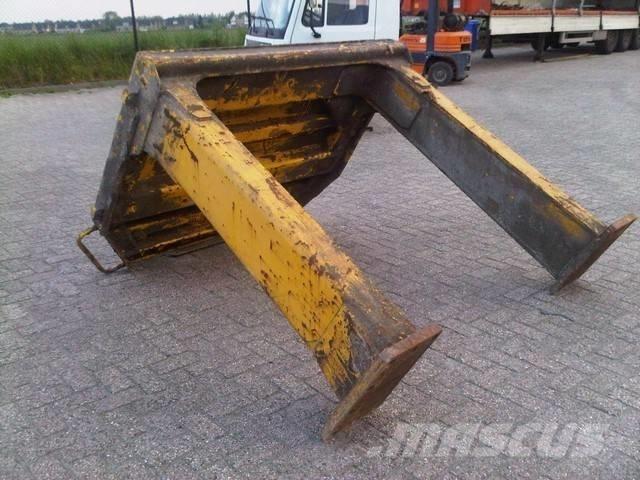 CAT 990 II Podvozje in vzmetenje