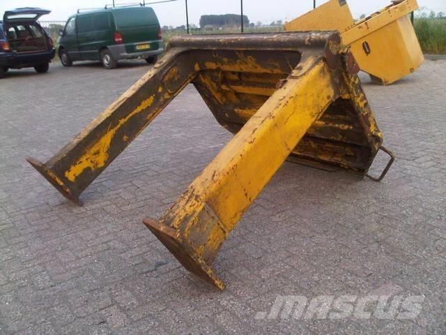CAT 990 II Podvozje in vzmetenje