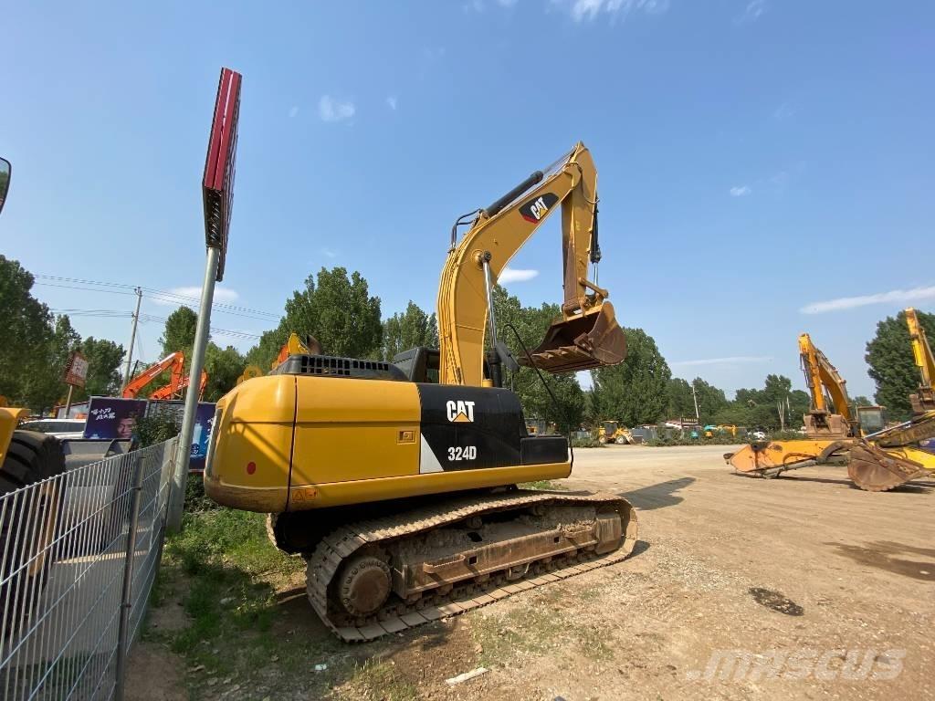 CAT 324D Bagri goseničarji