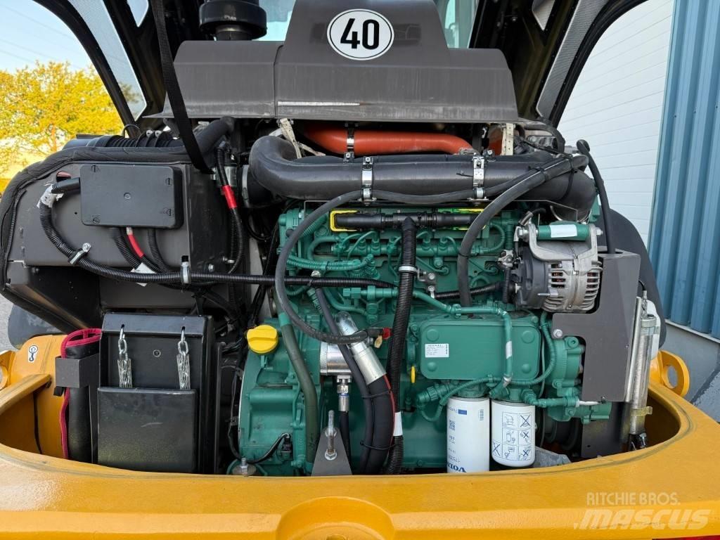 Volvo L50HS Kolesni nakladalci