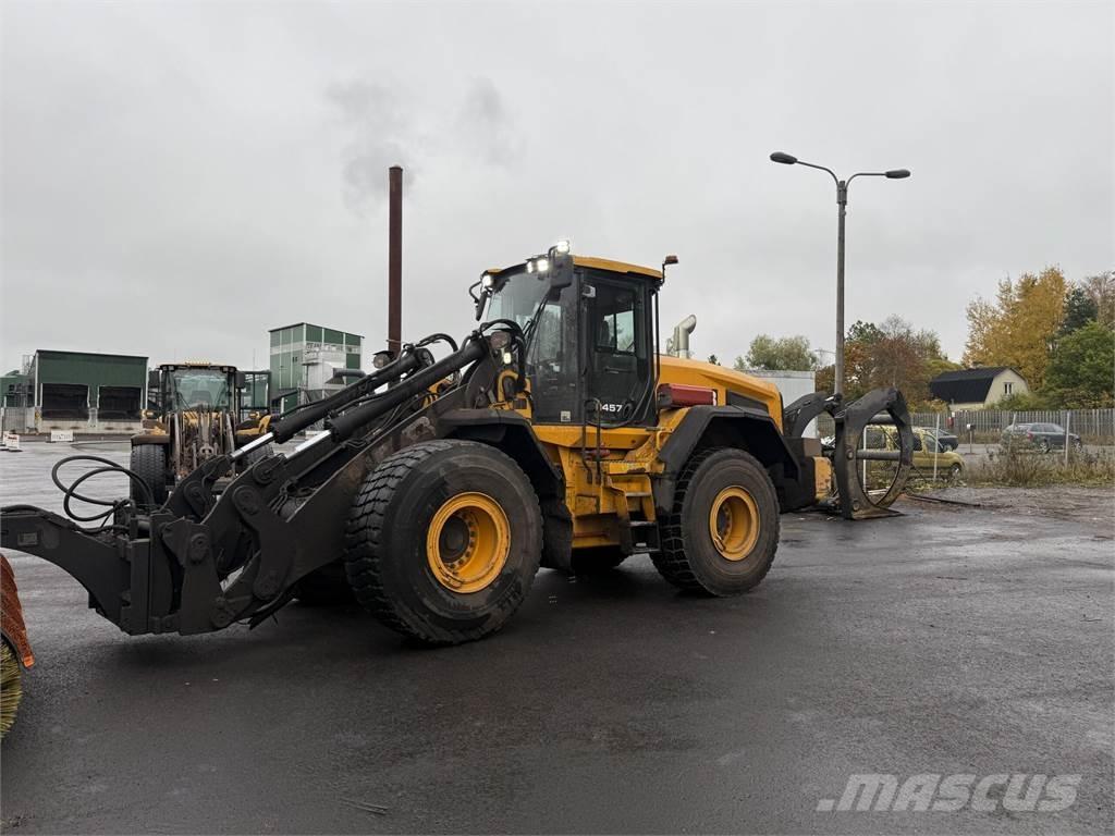 JCB 457HT Kolesni nakladalci