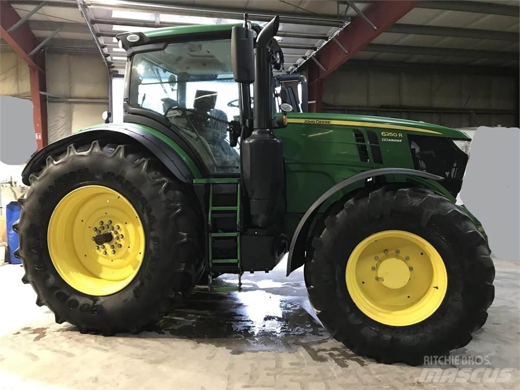John Deere 6250R Traktorji