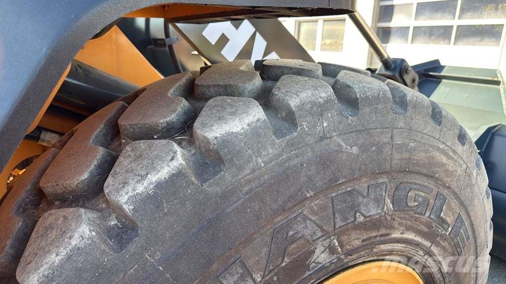 Hyundai HL940 Kolesni nakladalci