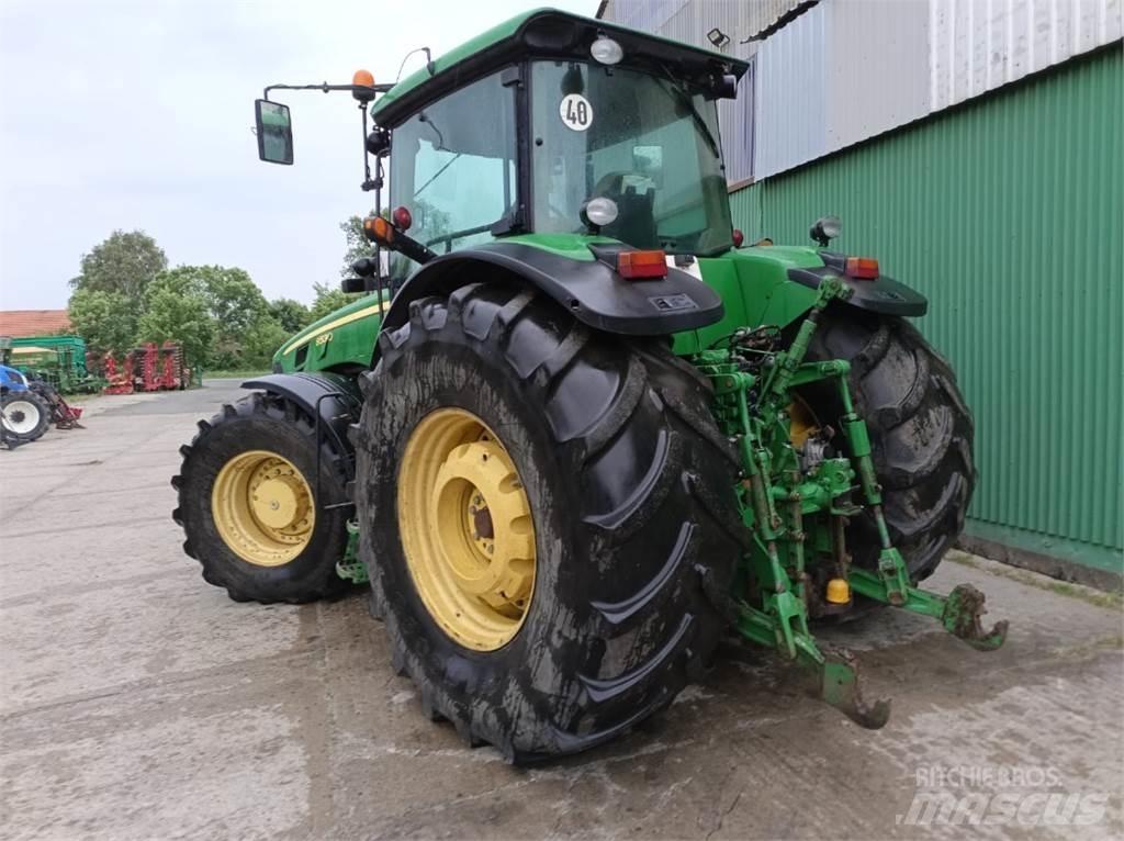 John Deere 8530 Traktorji