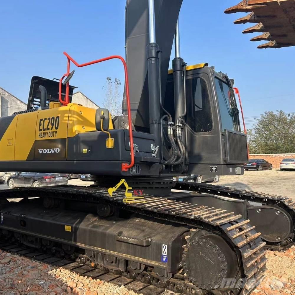 Volvo 290 Bagri goseničarji