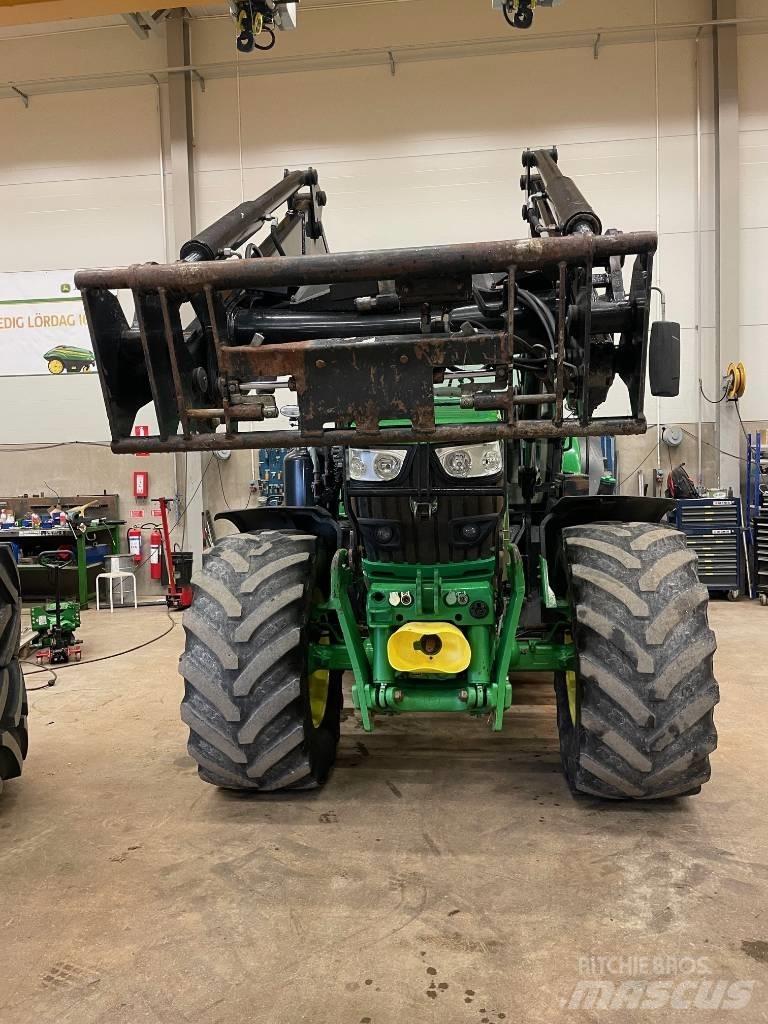 John Deere 6145 R Traktorji