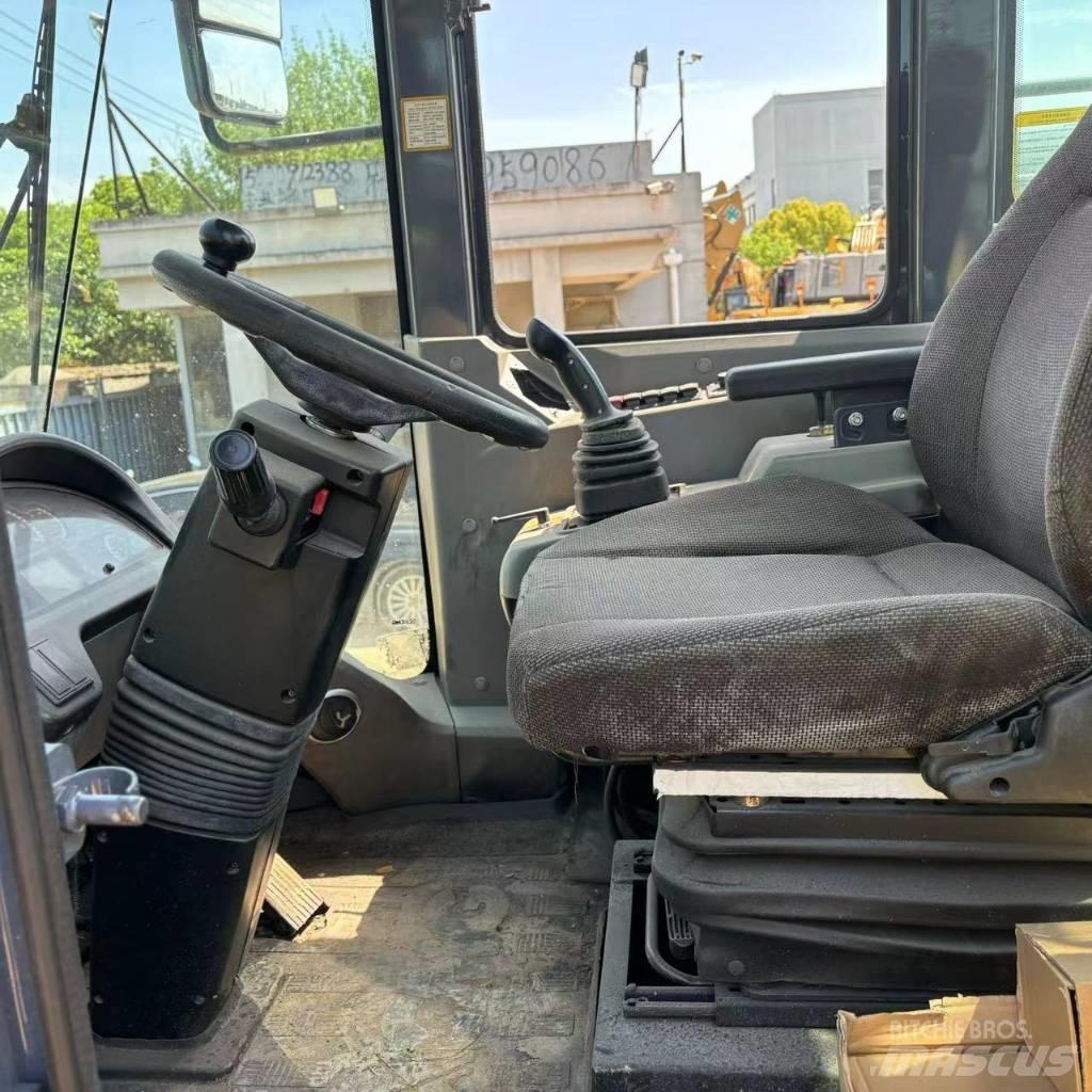 XCMG FL600FV Kolesni nakladalci