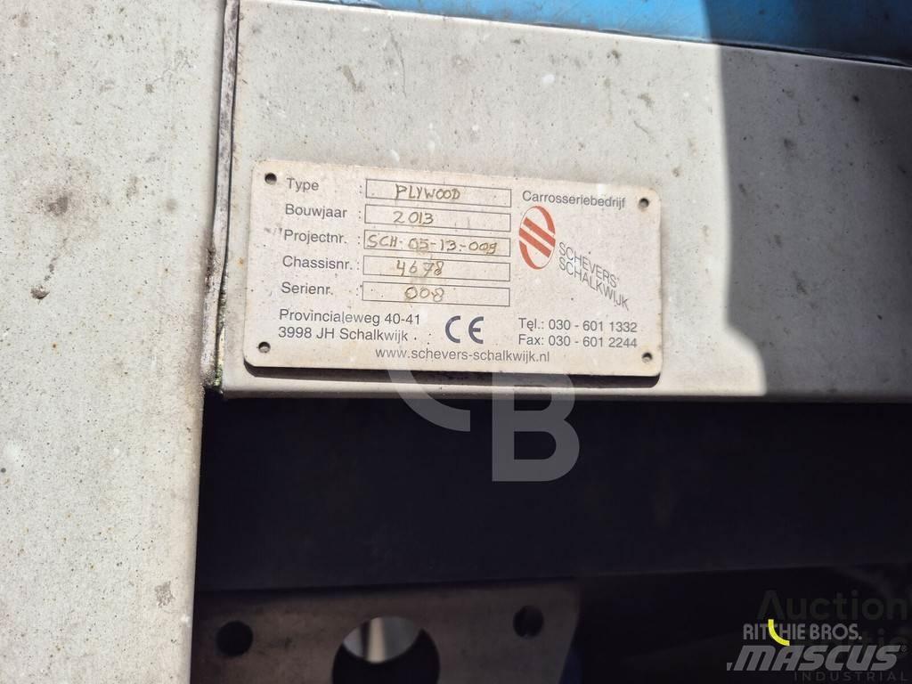 Volvo FL240 Tovornjaki zabojniki