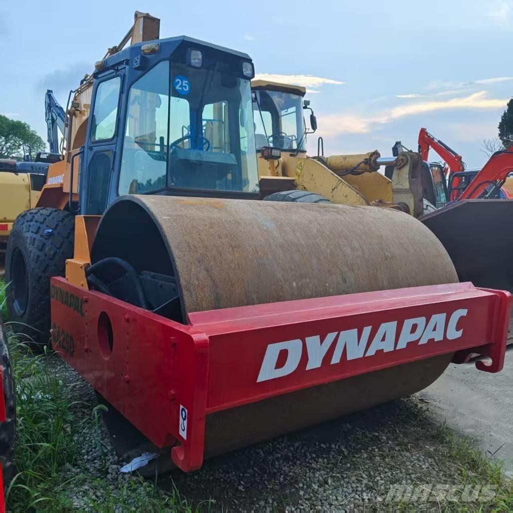 Dynapac CA 25 D Enojni valjarji