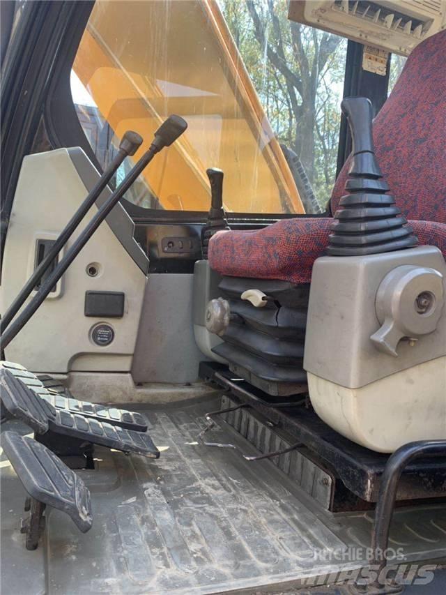 Hyundai R215-7 Bagri goseničarji