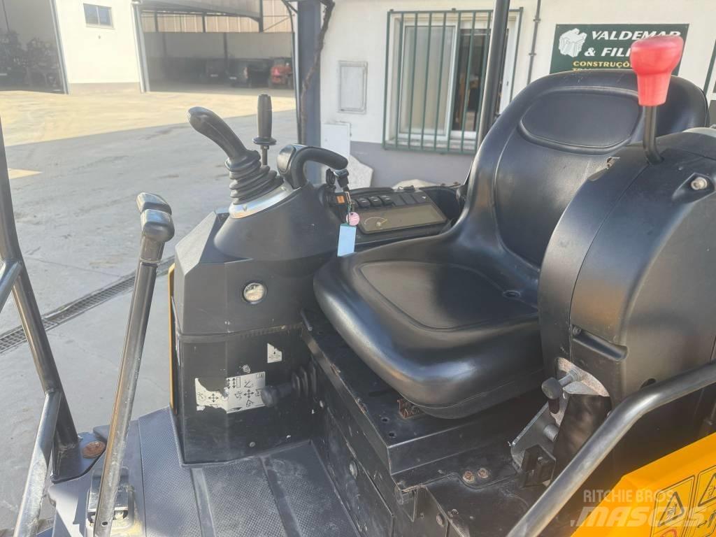 JCB 16 C-1 Mini bagri <7t