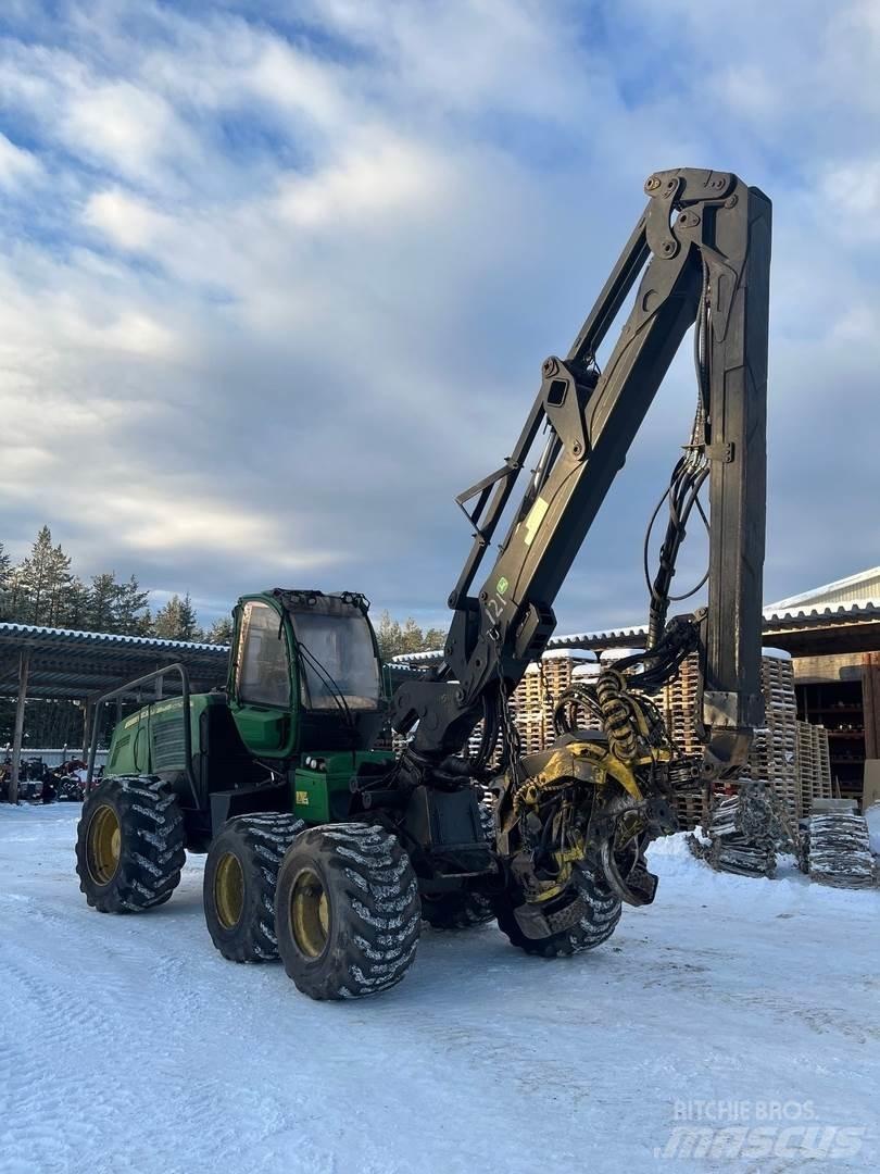 John Deere 1270E Harvesterji