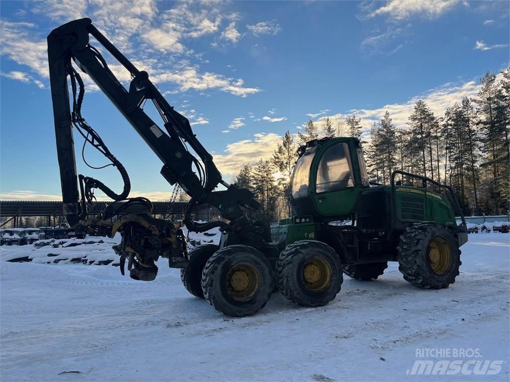 John Deere 1270E Harvesterji