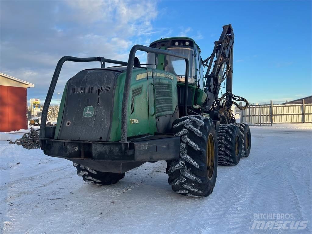 John Deere 1270E Harvesterji