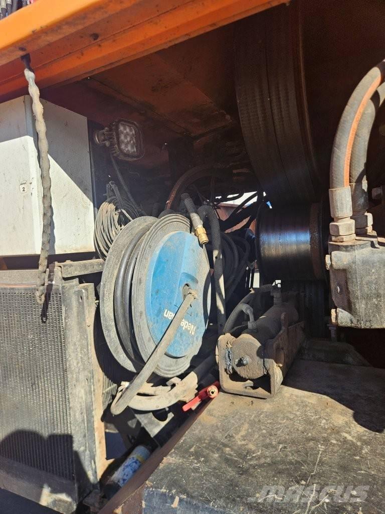 Doppstadt DH 812 Q Drobilci lesa