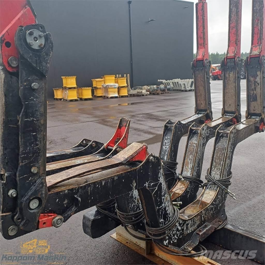 Komatsu 895 Druge komponente