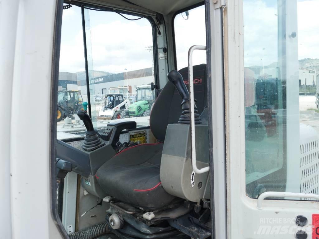 Takeuchi TB 175 Midi bagri 7t – 12t