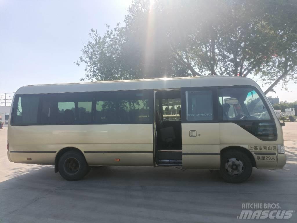 Toyota Coaster Bus Mini avtobusi