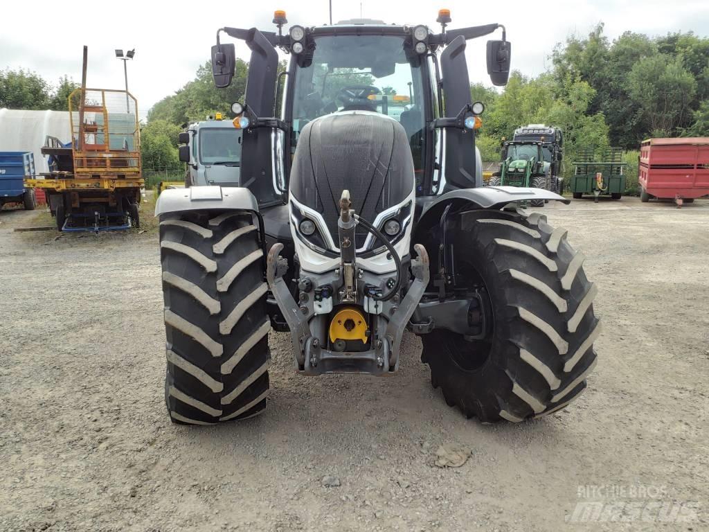 Valtra T 195 V Traktorji