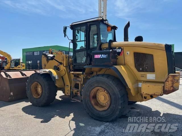 CAT 938 M Kolesni nakladalci