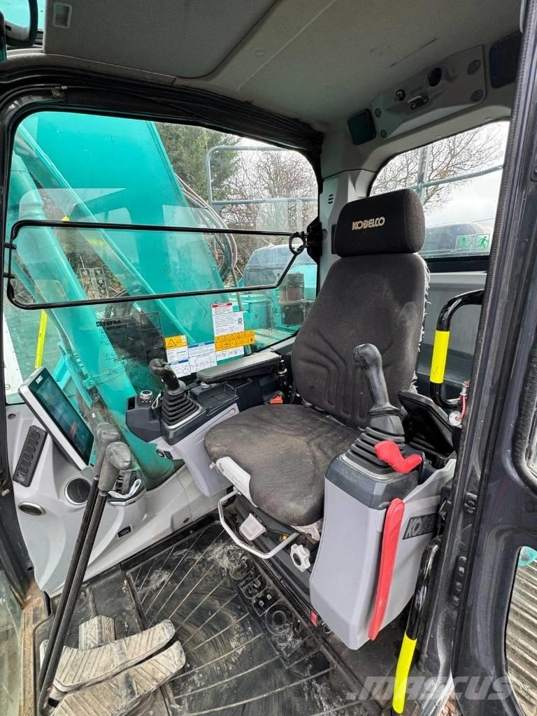 Kobelco SK140SRLC-7 Bagri goseničarji