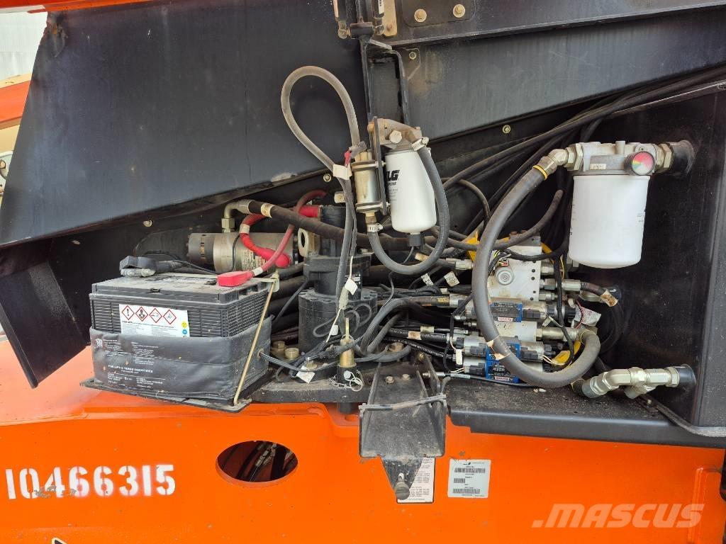 JLG 600 S Teleskopske dvižne ploščadi