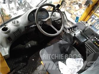 Volvo L 90 E Kolesni nakladalci