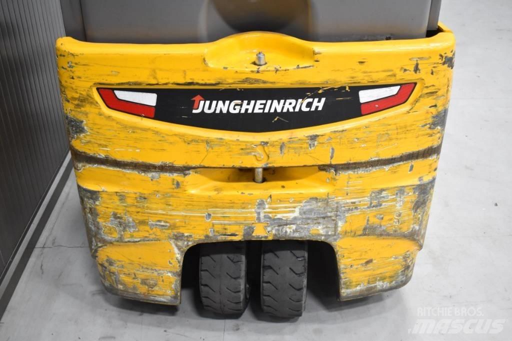 Jungheinrich EFG 215 Električni viličarji