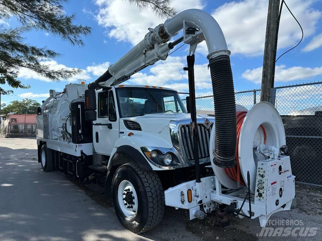 International 7400 Vakuumski tovornjaki