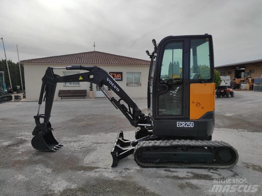 Volvo ECR 25 D Mini bagri <7t