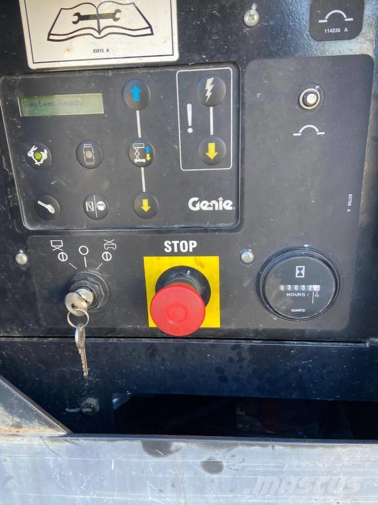 Genie GS 5390 RT Škarjaste dvižne ploščadi
