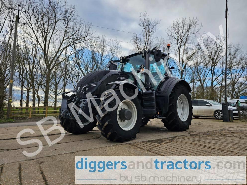 Valtra T 154 Traktorji