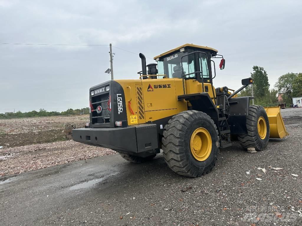 SDLG L956F Kolesni nakladalci