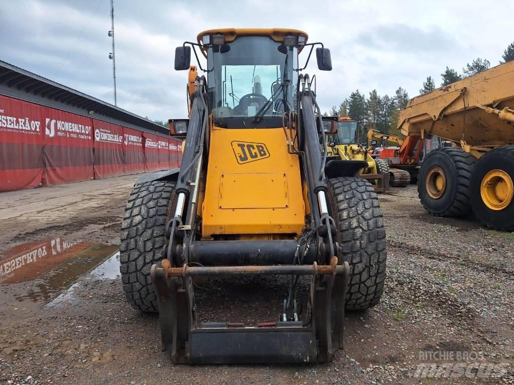 JCB 416 HT Kolesni nakladalci