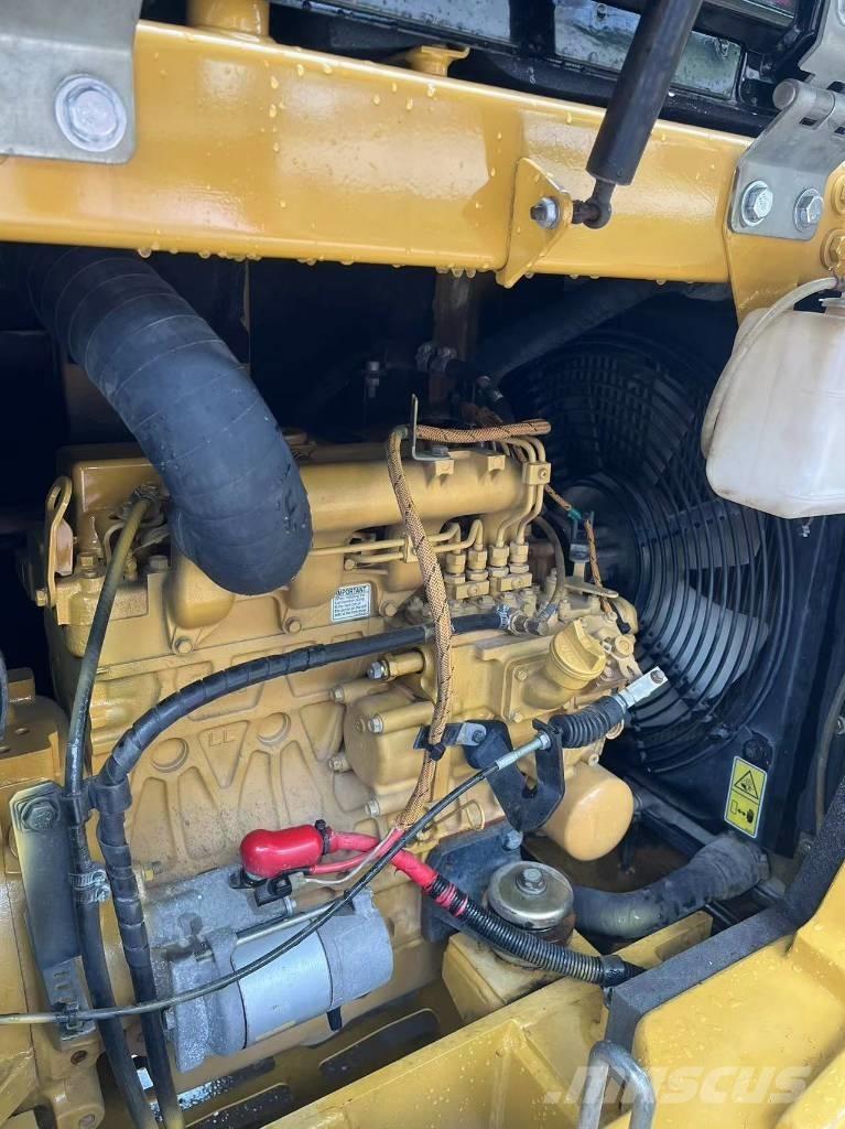 CAT 305.5 E2 Mini bagri <7t