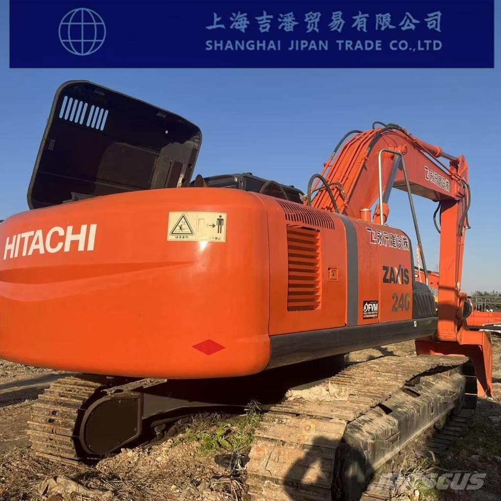 Hitachi ZX 240 Bagri goseničarji