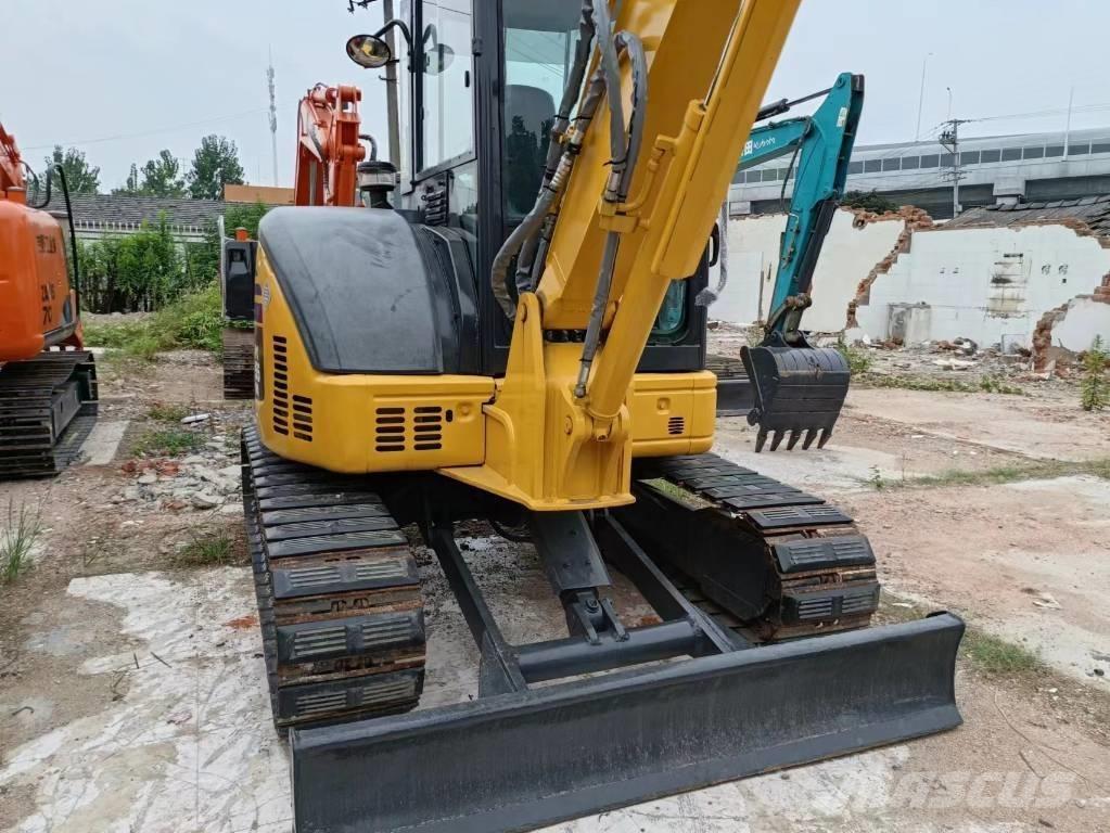Komatsu PC 55 MR Bagri goseničarji