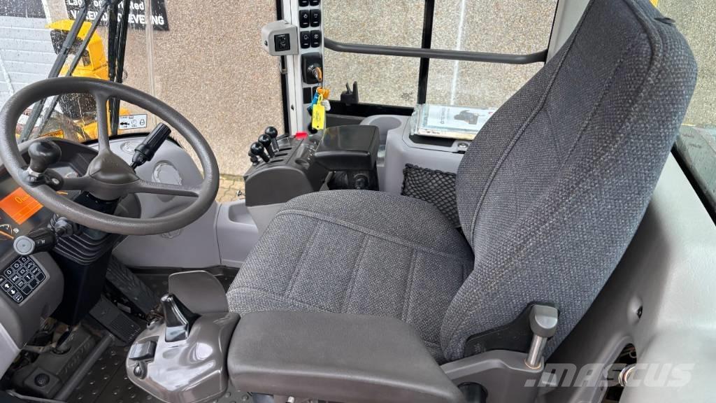 Volvo L 60 G Kolesni nakladalci