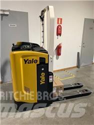 Yale MP20T. 2000kg Električni nizko dvižni viličar s stojiščem