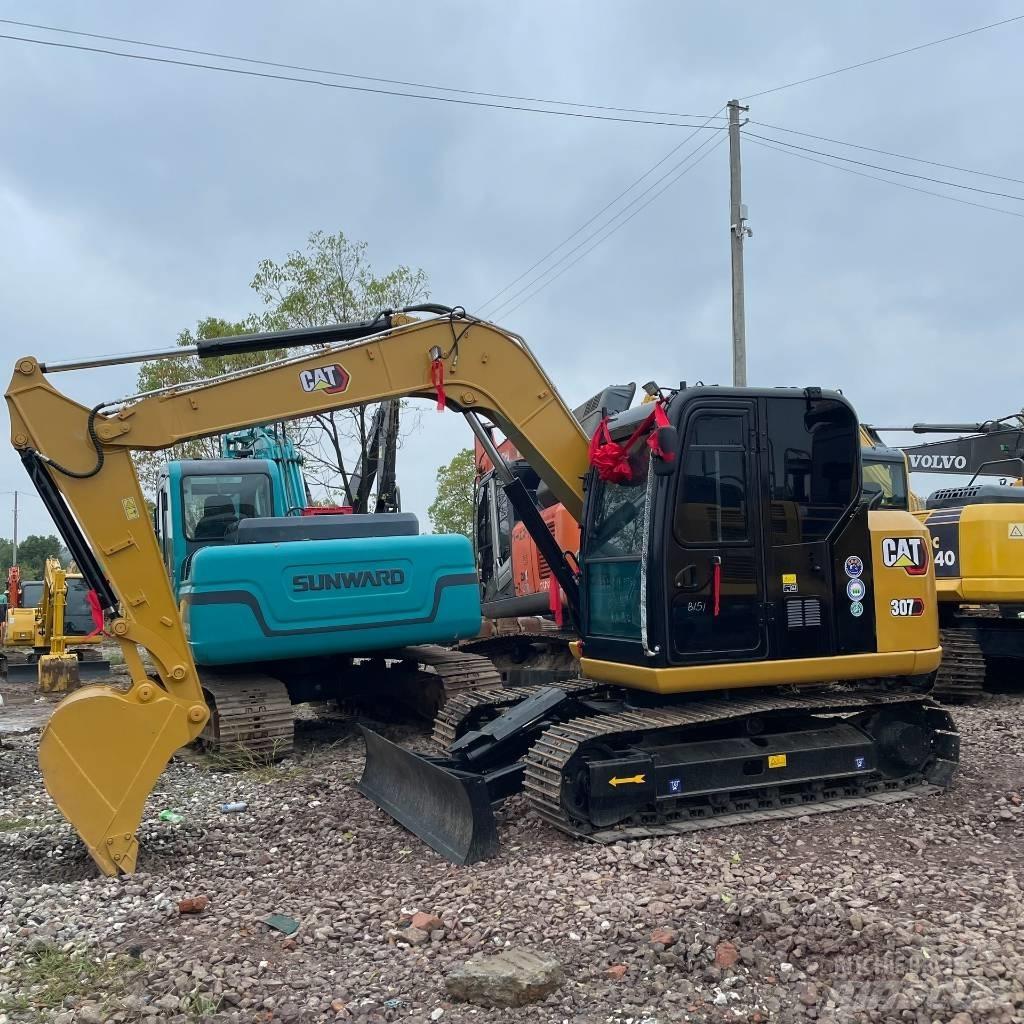 CAT 307E Mini bagri <7t