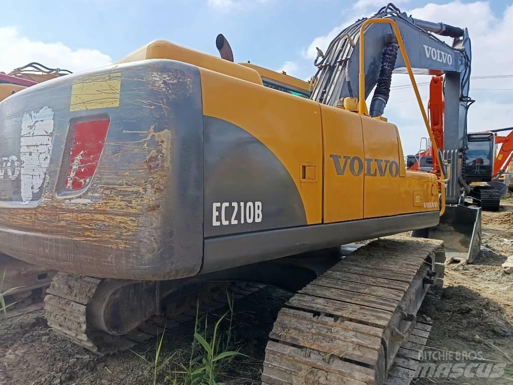 Volvo EC210B Bagri goseničarji